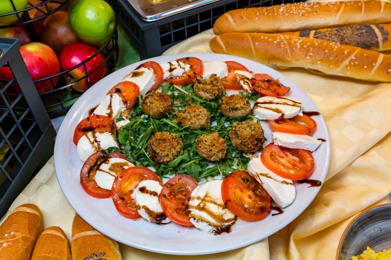 Zum Kleinen Italiener - Ristorante Pizzeria Pension غينبرغ المظهر الخارجي الصورة