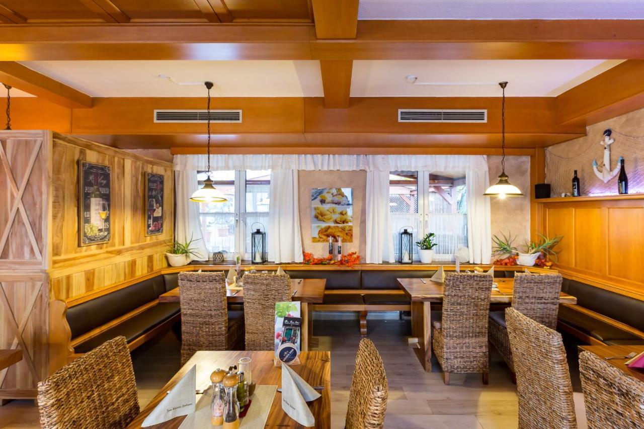 Zum Kleinen Italiener - Ristorante Pizzeria Pension غينبرغ المظهر الخارجي الصورة